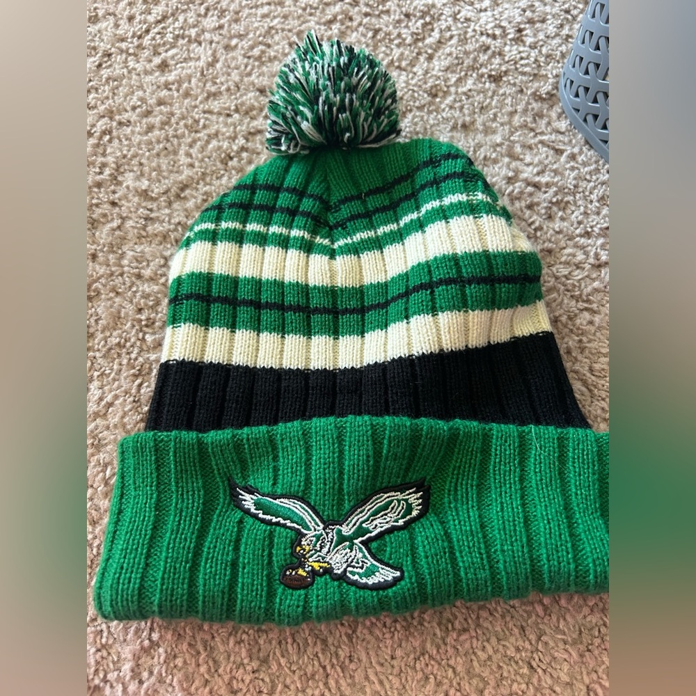 Philadelphia Eagles kelly green winter hat